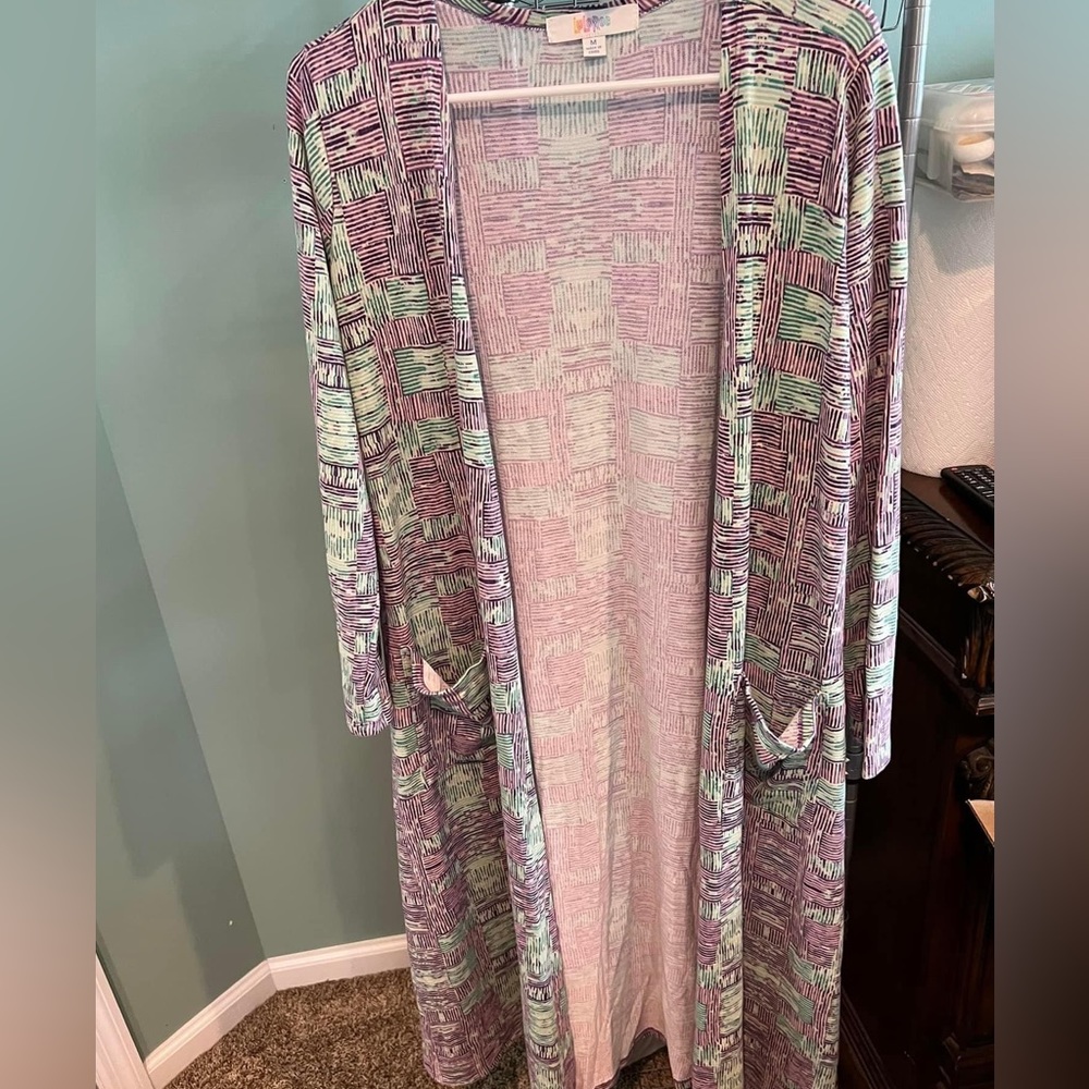 Lularoe Medium Sarah - NEW